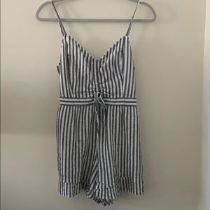 AE ROMPER